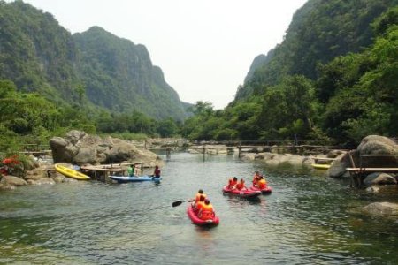 Quảng Bình: Thử nghiệm tuyến du lịch Thung lũng Hamad – Hang Trạ Ang