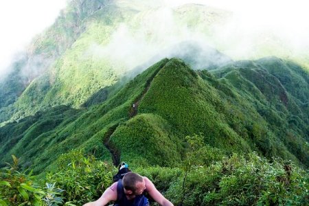 Việt Nam lọt top 10 điểm đến hấp dẫn giá rẻ của thế giới