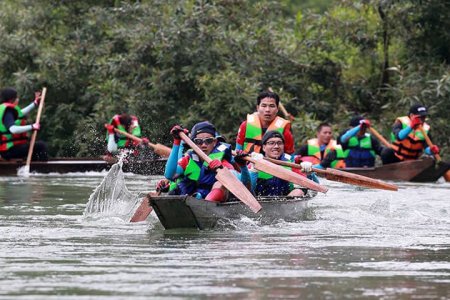 Du lịch Quảng Bình: Đánh thức tiềm năng du lịch đường sông
