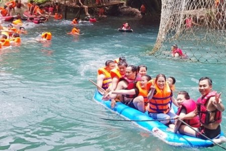 Đồng Hới – Động Phong Nha – Động Thiên Đường – Kayak sông Chày – Zipline Hang Tối 2n1đ