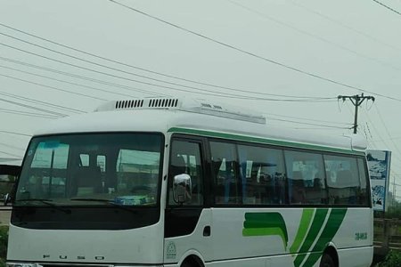 Xe du lịch 29 chỗ tại Quảng Bình
